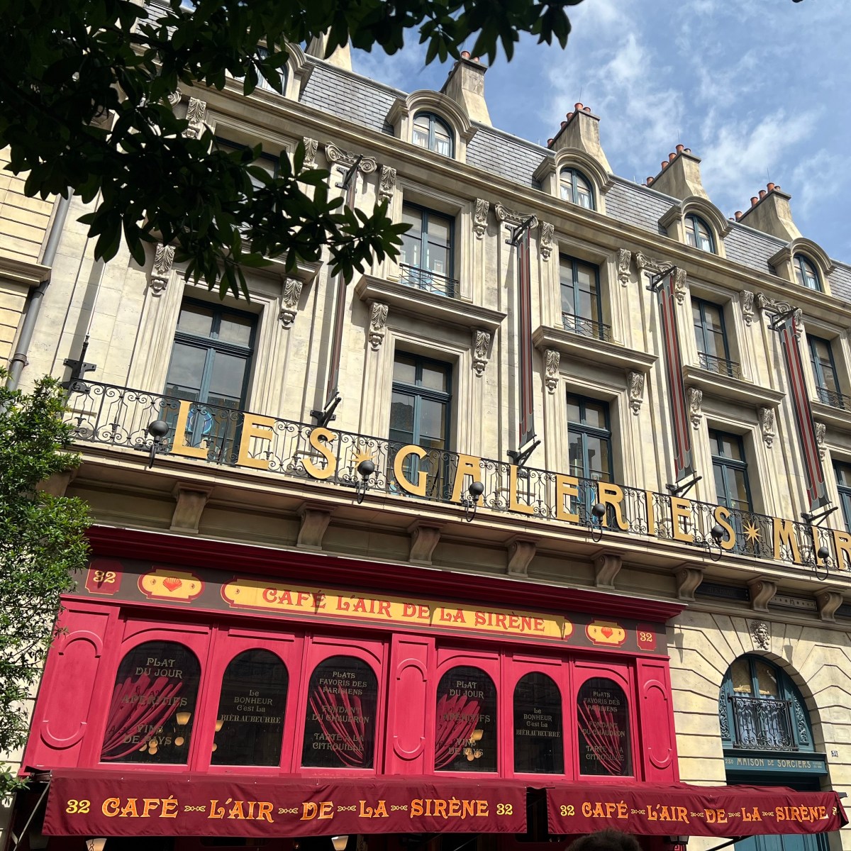 Review: Café L’air De La Sirène in Universal Epic Universe Elevates Theme Park&nbsp;Dining